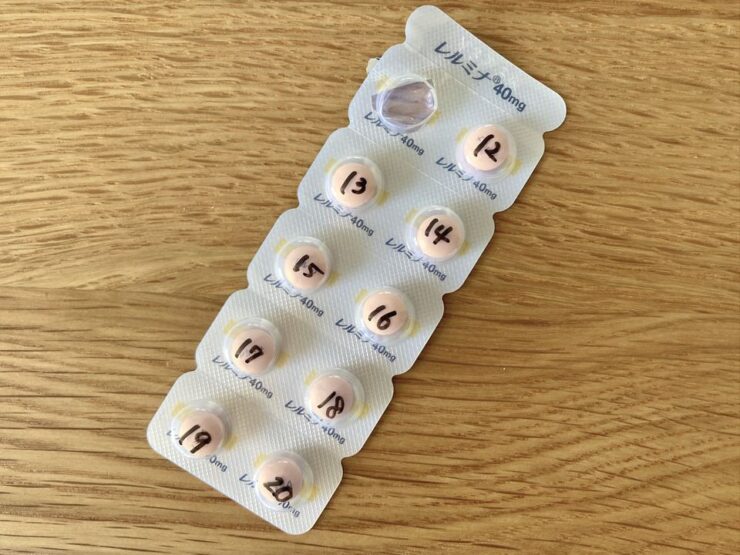 飲み忘れ防止で薬のシートに日付を書いたレルミナ錠40mg